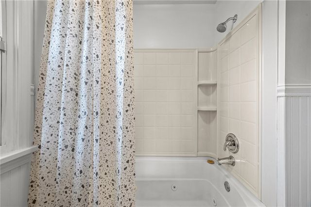 86 Shagbark, Perinton, NY 14450