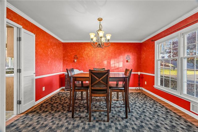 86 Shagbark, Perinton, NY 14450