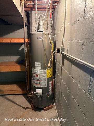 2912 State Street, Saginaw, MI 48602