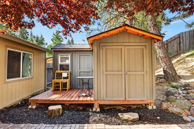 4644 Patterson Dr, Diamond Springs, CA 95619