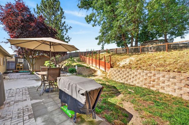4644 Patterson Dr, Diamond Springs, CA 95619
