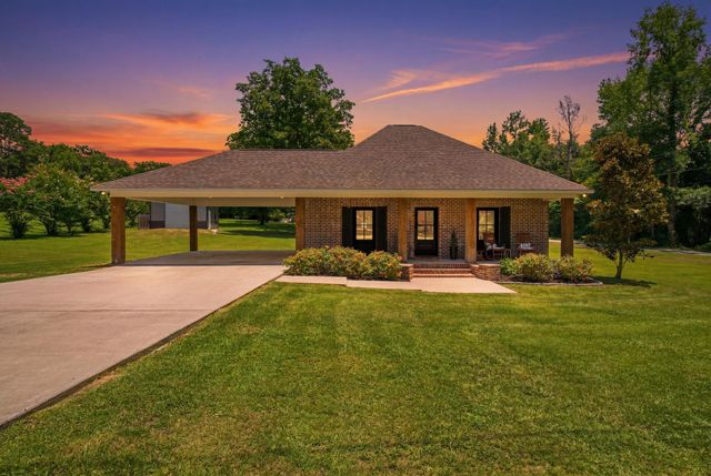 4 Yawn Cir., Purvis, MS 39475