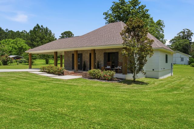 4 Yawn Cir., Purvis, MS 39475