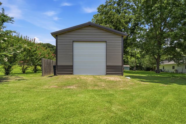 4 Yawn Cir., Purvis, MS 39475