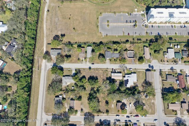 504 Burr Street, Melbourne, FL 32901
