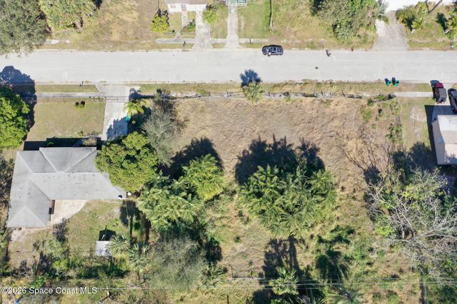 504 Burr Street, Melbourne, FL 32901