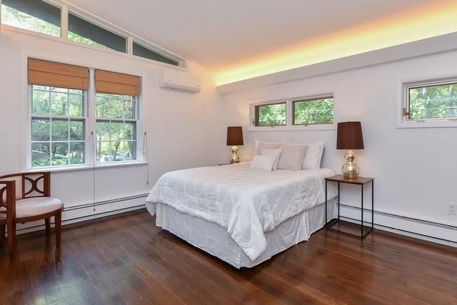 203 STANHOPE RD, Sparta, NJ 07871
