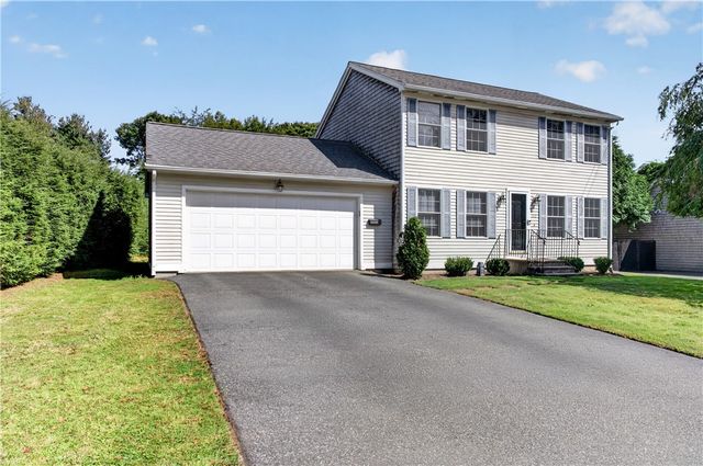 112 Greenwich Avenue, Warwick, RI 02886