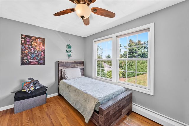 112 Greenwich Avenue, Warwick, RI 02886