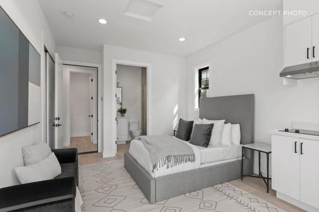 2065 Oakley Avenue, Menlo Park, CA 94025