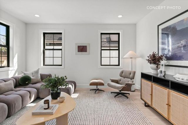 2065 Oakley Avenue, Menlo Park, CA 94025