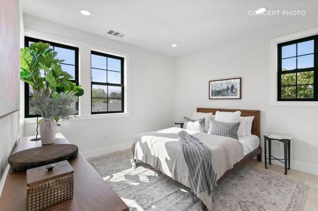 2065 Oakley Avenue, Menlo Park, CA 94025