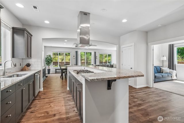 19119 106th Avenue Ct E, Puyallup, WA 98374