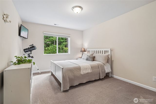 19119 106th Avenue Ct E, Puyallup, WA 98374