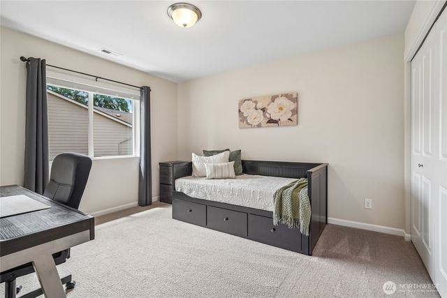 19119 106th Avenue Ct E, Puyallup, WA 98374