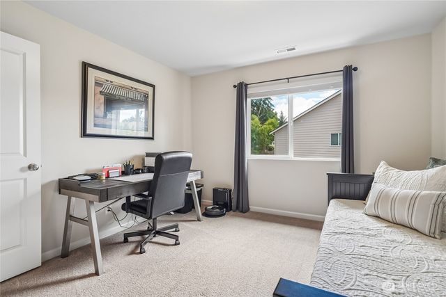 19119 106th Avenue Ct E, Puyallup, WA 98374