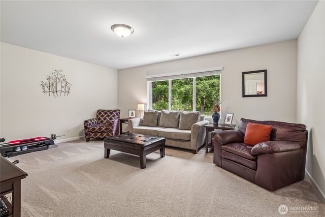 19119 106th Avenue Ct E, Puyallup, WA 98374