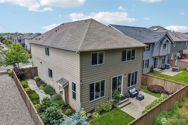 19119 106th Avenue Ct E, Puyallup, WA 98374