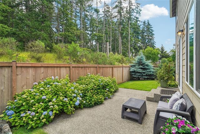 19119 106th Avenue Ct E, Puyallup, WA 98374