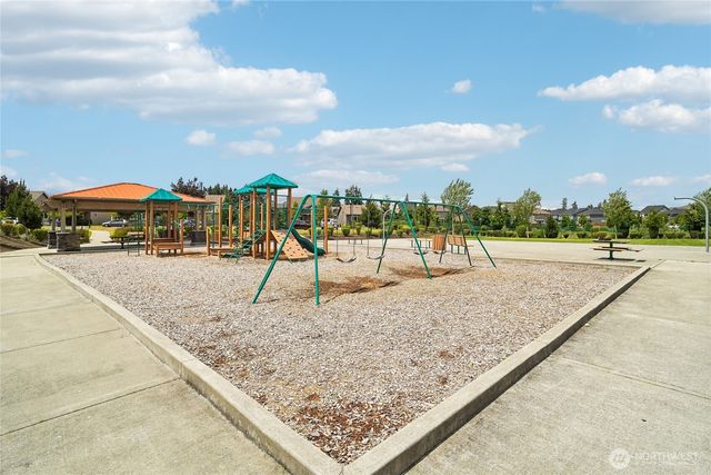 19119 106th Avenue Ct E, Puyallup, WA 98374