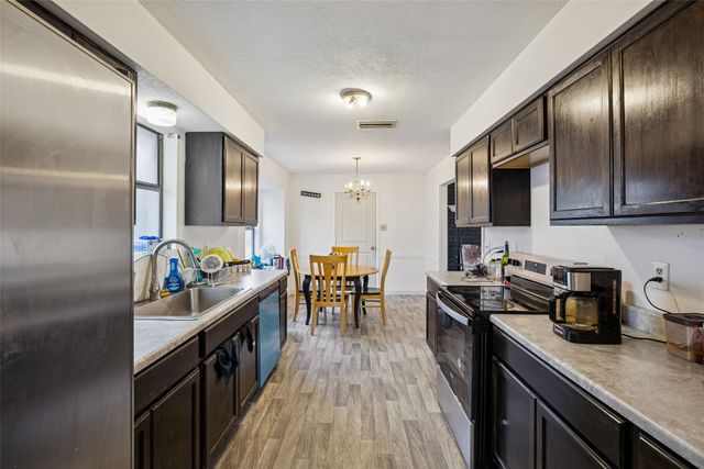 3031 Rambling Drive, Dallas, TX 75228