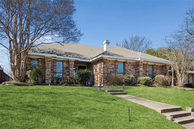 3031 Rambling Drive, Dallas, TX 75228