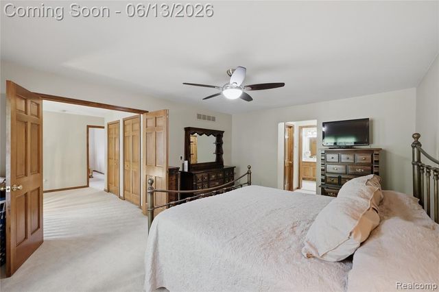 55380 Theo Drive, Shelby Twp, MI 48315