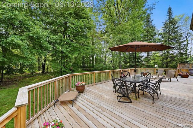 55380 Theo Drive, Shelby Twp, MI 48315
