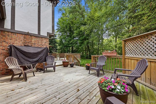 55380 Theo Drive, Shelby Twp, MI 48315