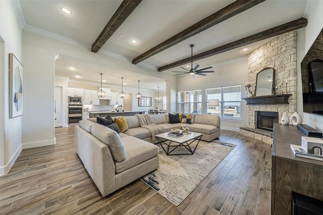 736 Majors Road, Van Alstyne, TX 75495