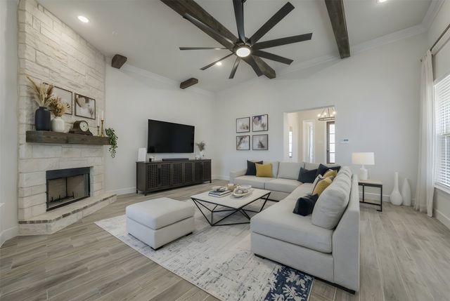 736 Majors Road, Van Alstyne, TX 75495