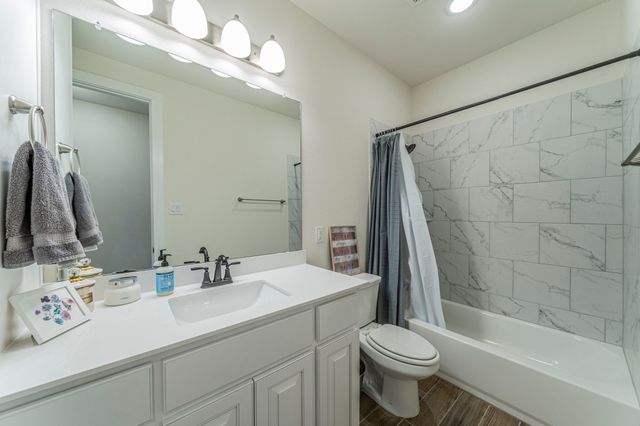 736 Majors Road, Van Alstyne, TX 75495