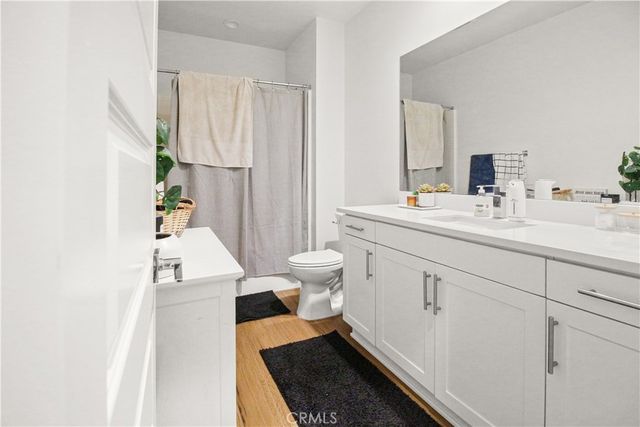 12942 Carlsbad, Hesperia, CA 92344