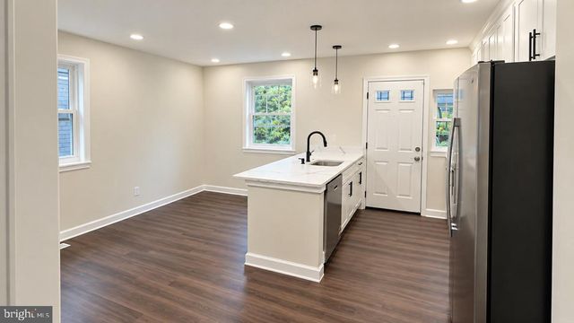 5115 HANNA SE, Washington, DC 20019