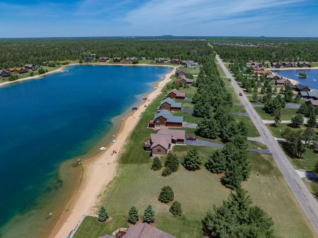 N8077 15th Avenue, New Lisbon, WI 53950