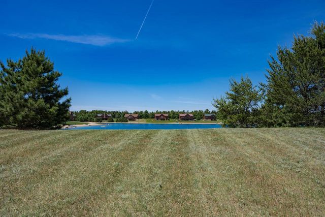 N8077 15th Avenue, New Lisbon, WI 53950
