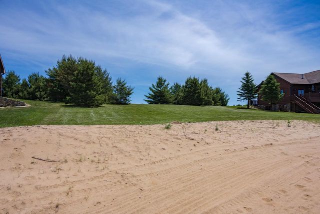 N8077 15th Avenue, New Lisbon, WI 53950