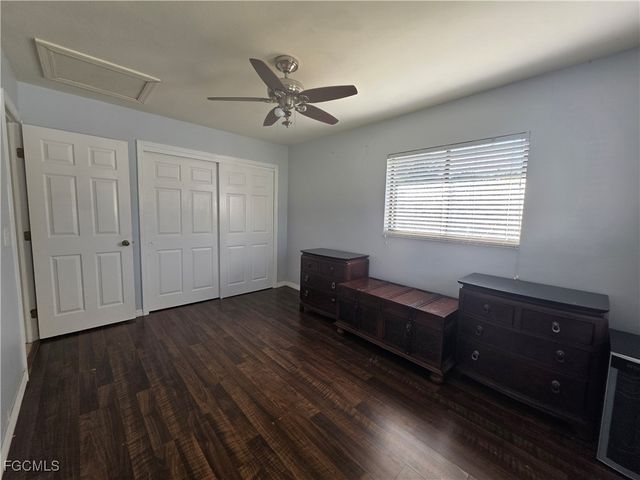 424 SW 37th LN, Cape Coral, FL 33914