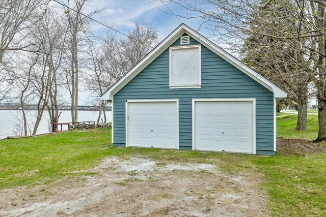 52 Lakewood Drive, Swanton, VT 05488