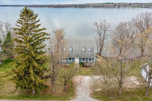 52 Lakewood Drive, Swanton, VT 05488
