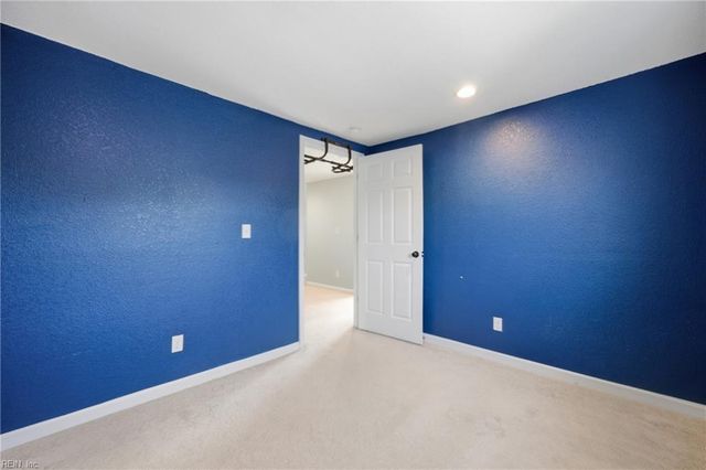2016 Evergreen PL, Portsmouth, VA 23704