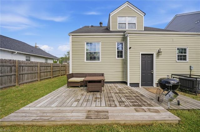 2016 Evergreen PL, Portsmouth, VA 23704