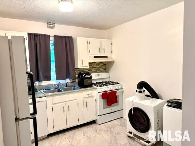 1910 Jeanette Ln Apt 8, Springfield, IL 62702