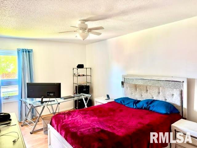 1910 Jeanette Ln Apt 8, Springfield, IL 62702