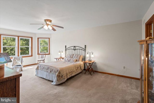 112 AWOL RD, Jonestown, PA 17038
