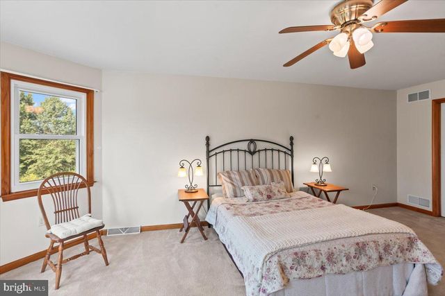 112 AWOL RD, Jonestown, PA 17038
