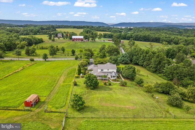 112 AWOL RD, Jonestown, PA 17038