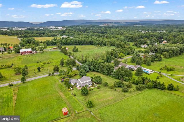 112 AWOL RD, Jonestown, PA 17038