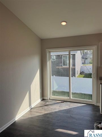 2005 Aster Lane, Mankato, MN 56001