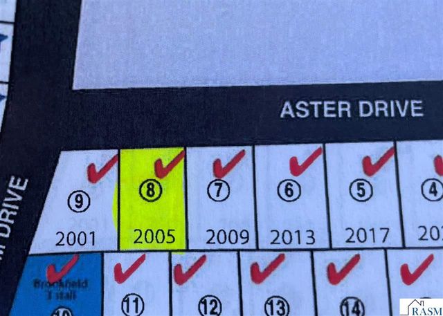 2005 Aster Lane, Mankato, MN 56001